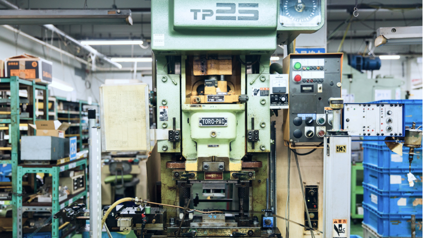 精密プレス加工・金型製造